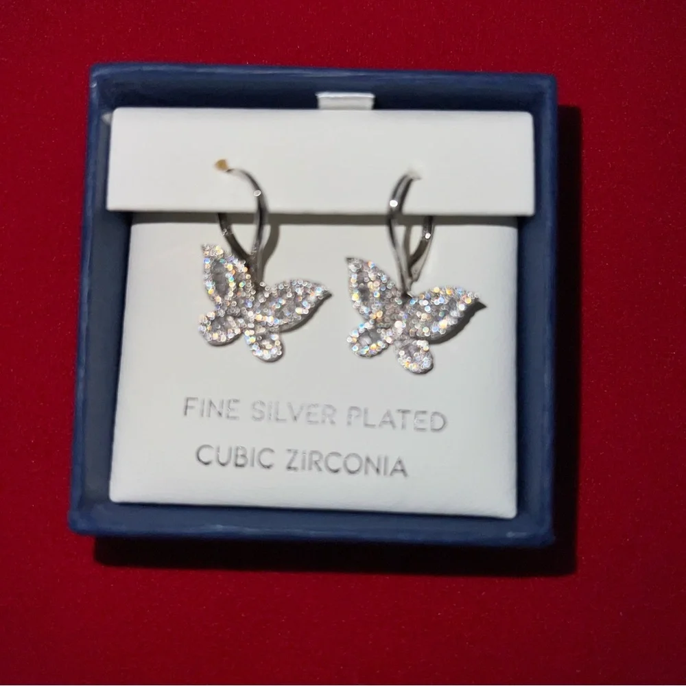 Authentic NIB - Picture 2 of 3